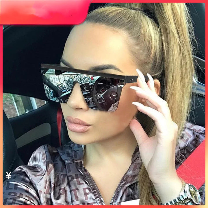 Women Oversize Fashionable Sunglasses